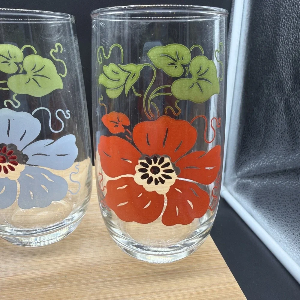 Vintage Set Of 4 50s Morning Glory Poppy Tumblers American Horror Story S4 Ep 5
